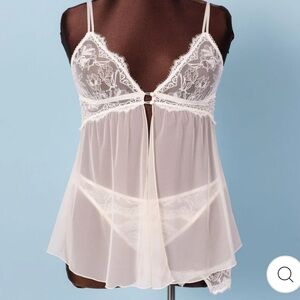 BRAND NEW Mentionables baby doll and panty set